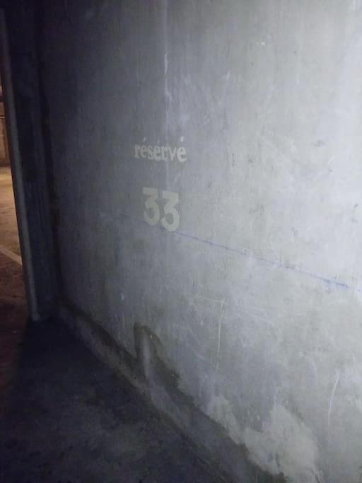 T2- 40 M2- Place Parking Souterrain -Fibre Limoges Dış mekan fotoğraf